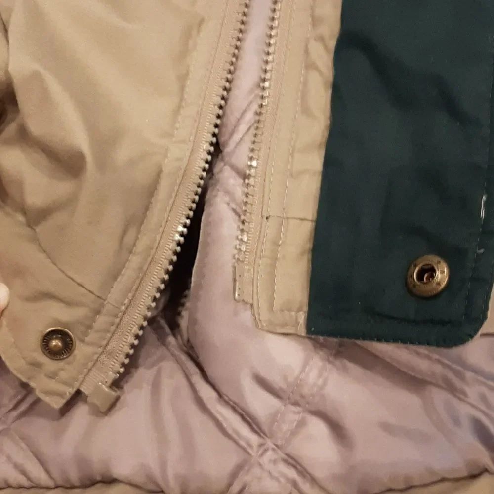 MembersāOnlyāPoplināColorblockāJacket - Picture 9 of 12